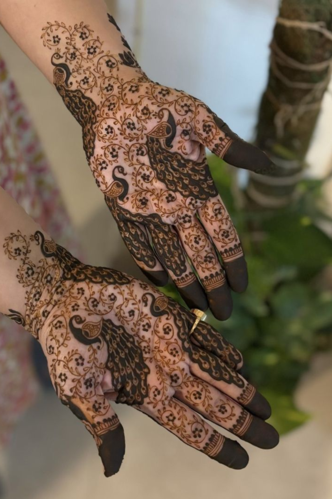 bridal chand mehndi 