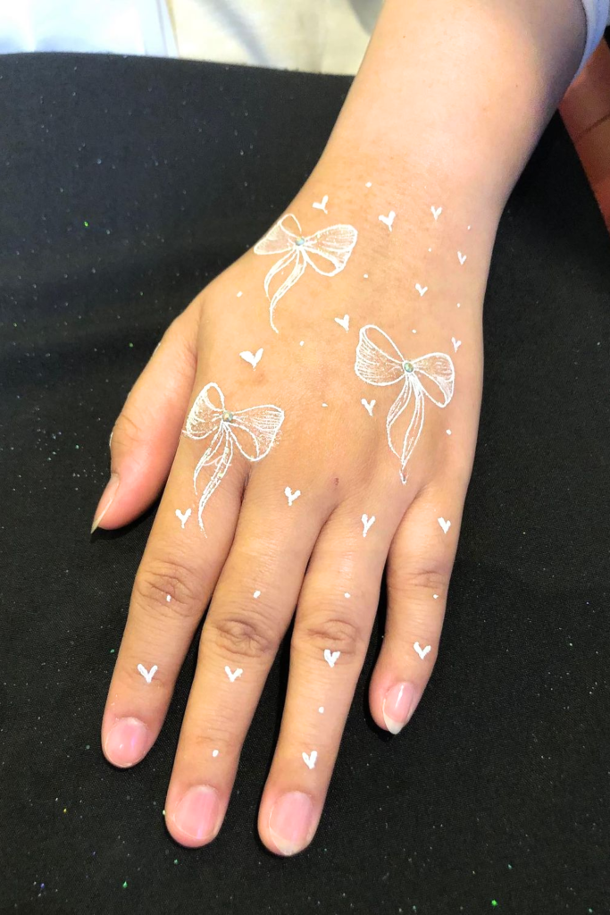 Stunning White Henna Designs 2026: Elegant Trends You’ll Absolutely Love Minimalist and Geometric