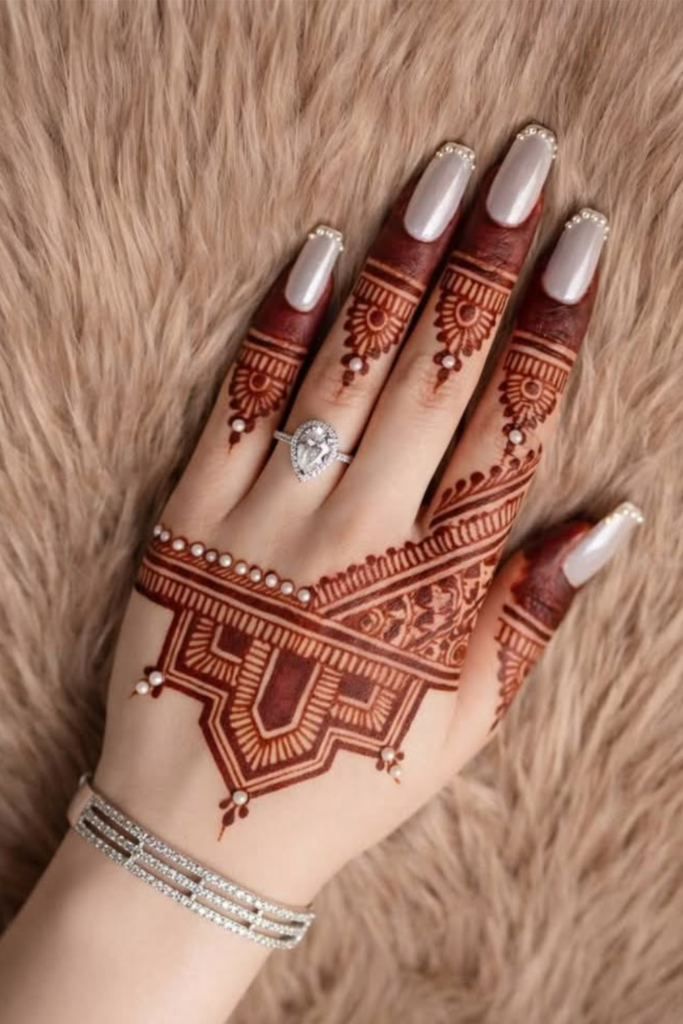 moroccan aesthetic mehndi design 