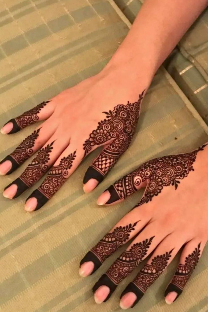 arabic finger mehndi design 