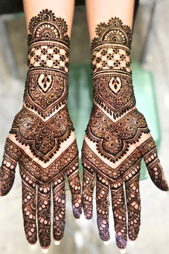 front hand bridal mehndi design