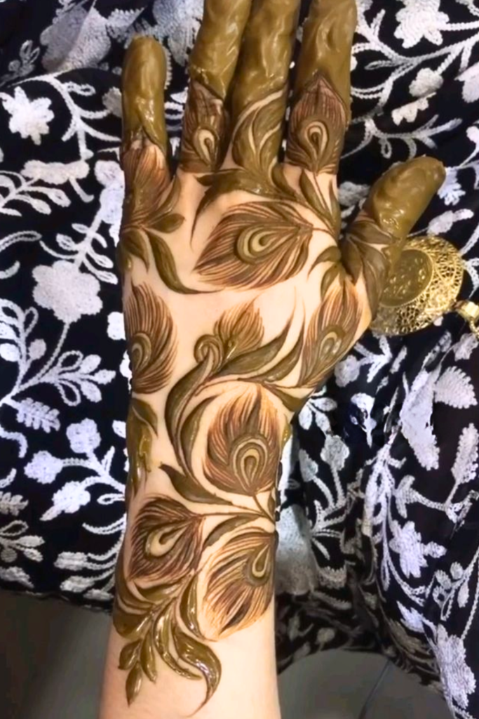 peacock dubai mehndi